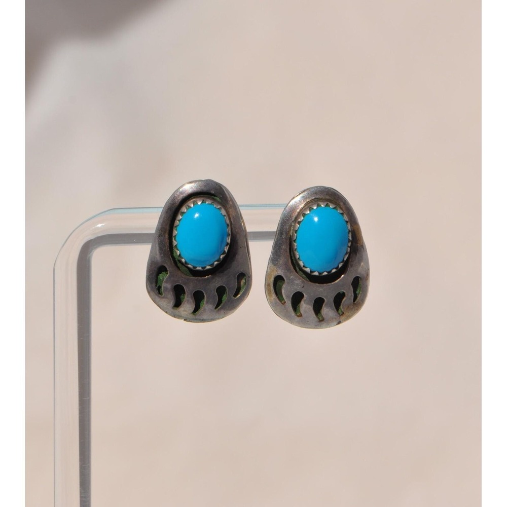 Sensa Eustace Native American Sterling Silver Bear Paw Turquoise Zuni Earrings